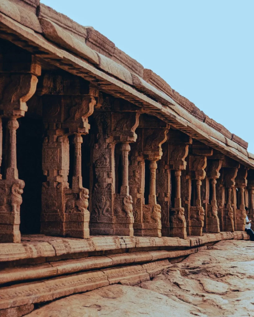 https://www.nearbangalore.com/wp-content/uploads/2024/07/Lepakshi-temple.webp