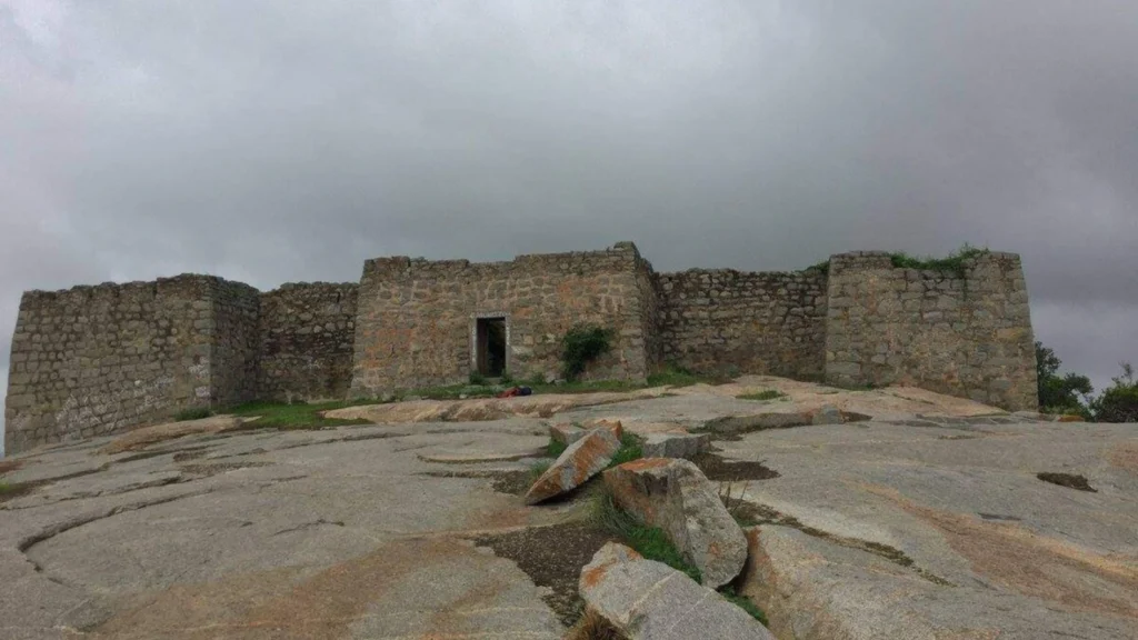 Medigeshi Fort