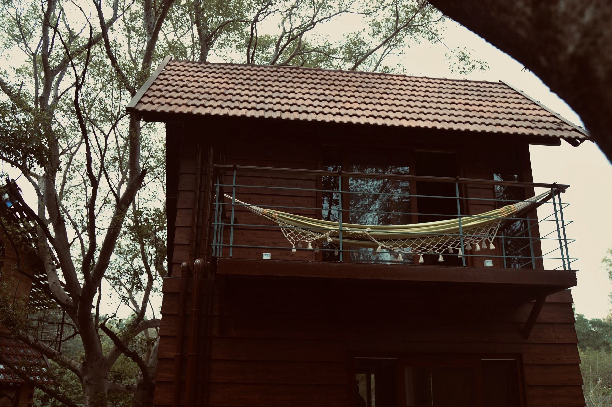 hotel-img