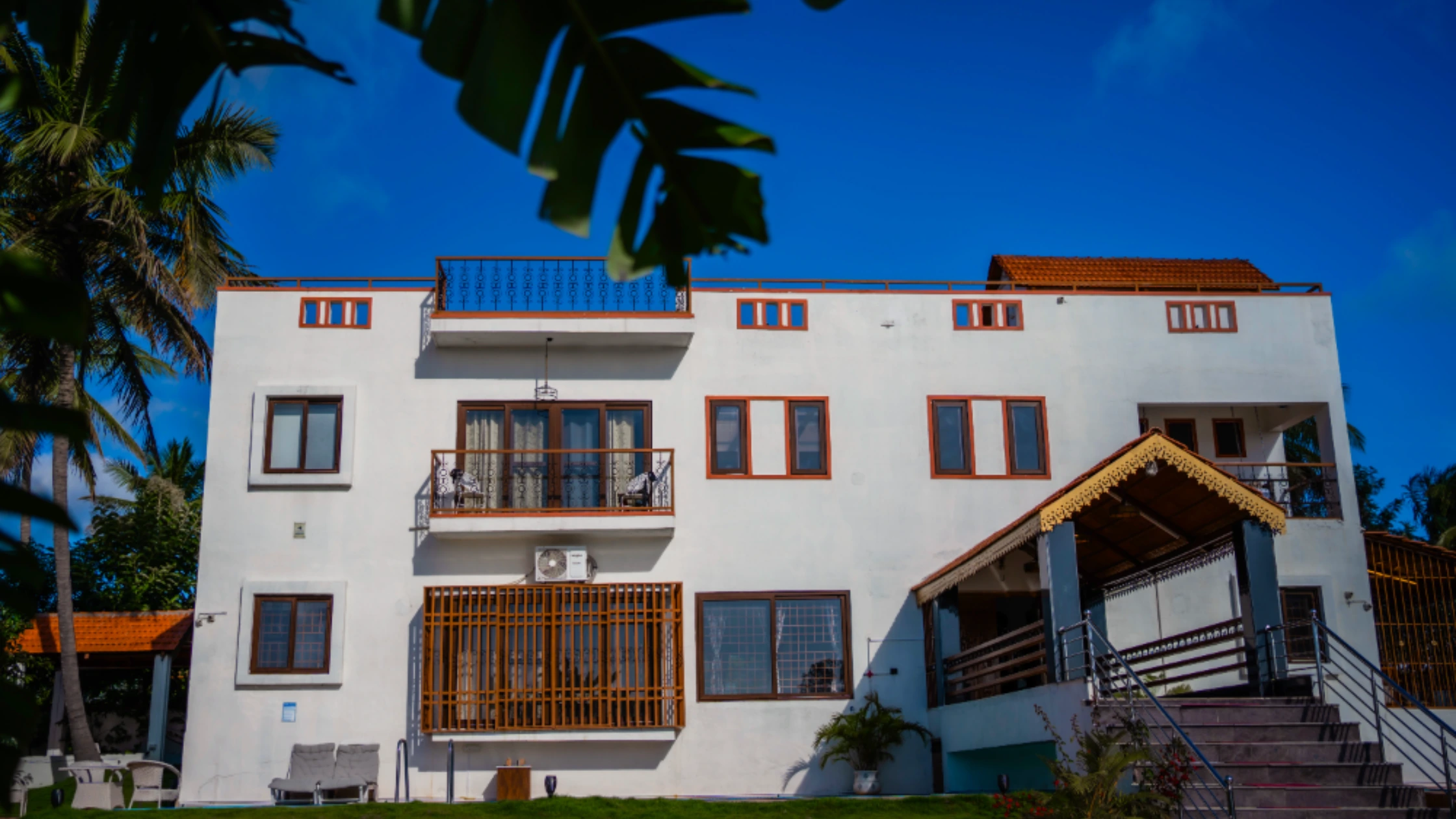 Forest Edge Cottage — private plunge pool near Bannerghatta