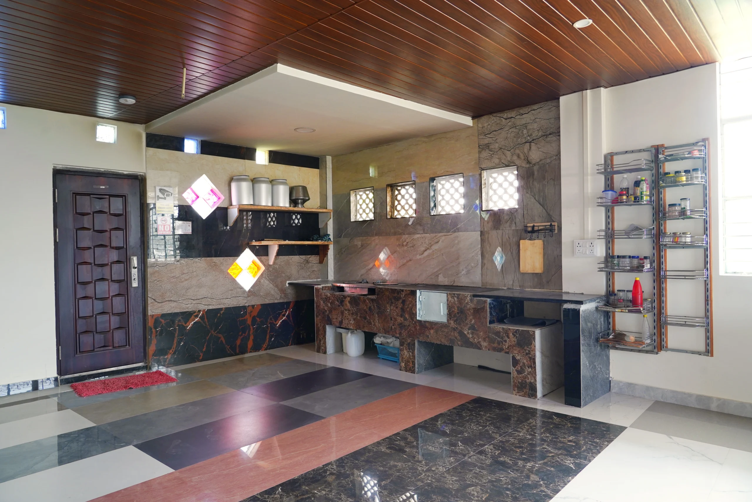 hotel-img