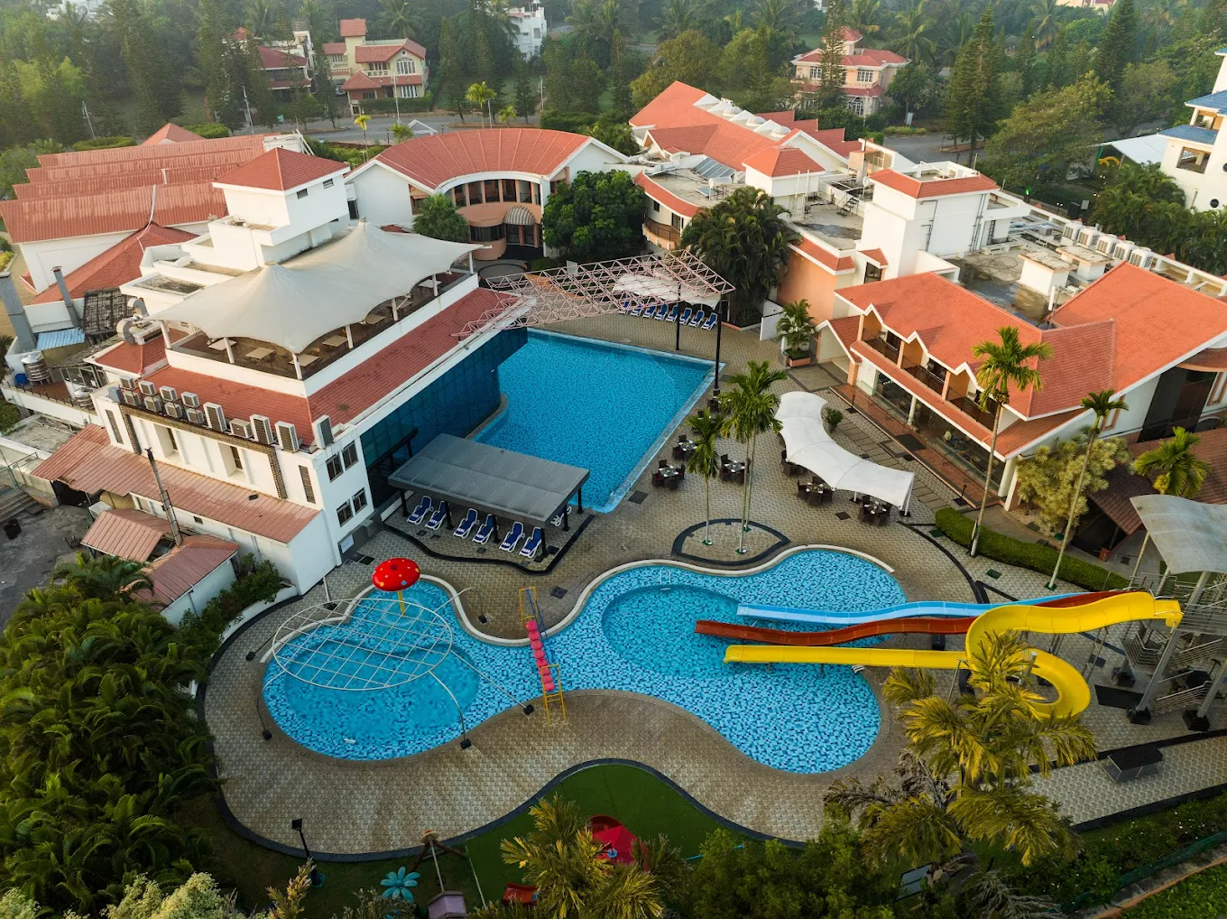 Night view of Aura Farms Private Pool for couples